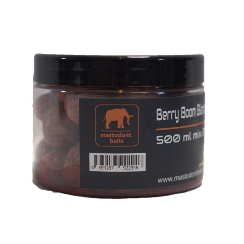 Mastodont Baits Berry Boom Balanced Boilies in dip 500ml mix 20/24mm Mastodont Baits s.r.o.