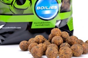 TANDEM BAITS Impact Boilies 18mm/1kg 199 10643 - Chrumkajúce Impact Boilies 18/1kg Black Halibut