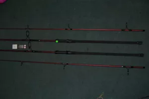 Prodám dva pruty DELPHIN ETNA E3 TRIP 3,6m s vadou
