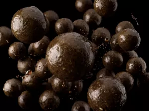 Boilies v dipe Delphin BreaX/SeaKER